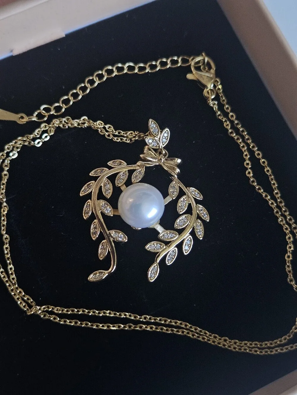 Freshwater Pearl Gold Plated Olive Leaf Pendant Necklace